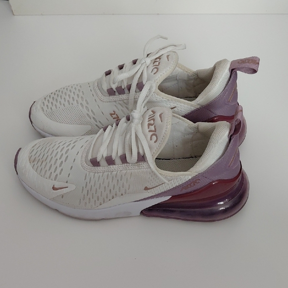 Nike Women's White and Purple Sneakers - Picture 5 of 17